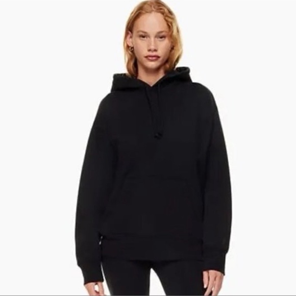 Aritzia Tops - ARITZIA | TNA Sweatfleece Cozy Fleece Boyfriend Hoodie in Black
